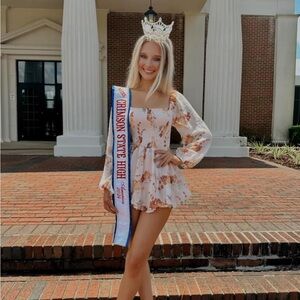 Meet your Posher, Jami